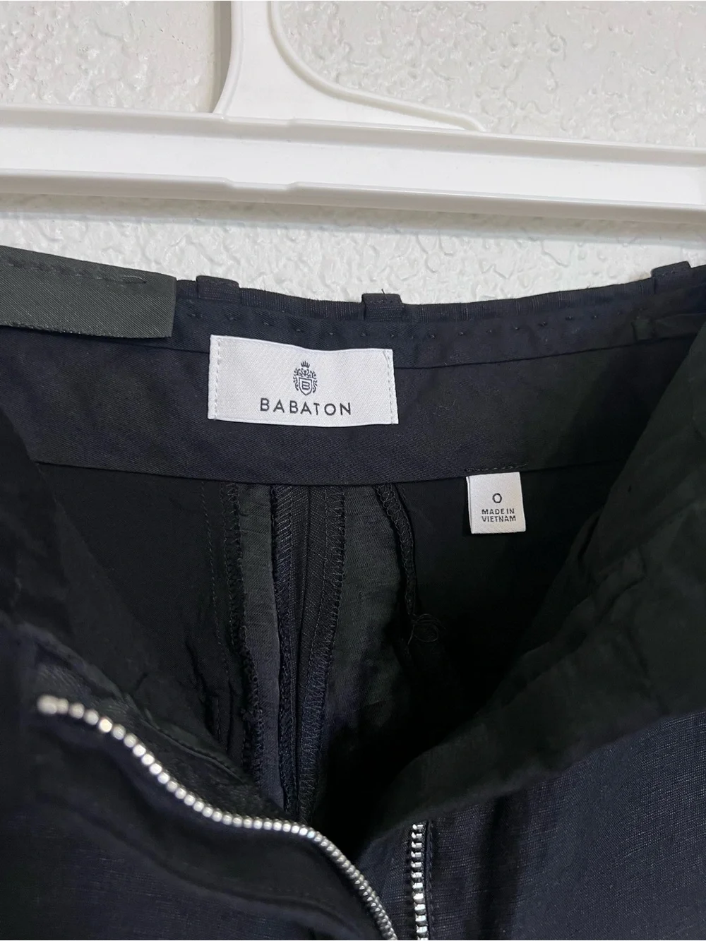 Aritzia Babaton Agency Linen Cropped Straight Leg Pants Black NWOT Size 0
